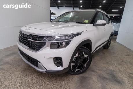 White 2025 Kia Seltos Wagon Sport+ (Fwd)