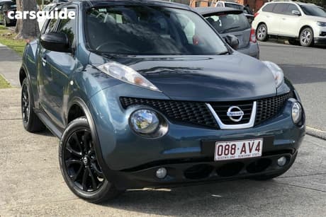 Blue 2014 Nissan Juke Wagon St Midnight