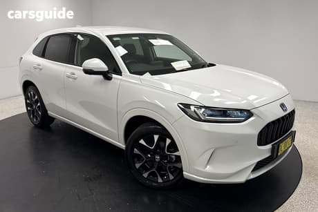 White 2024 Honda ZR-V Wagon E:Hev Lx
