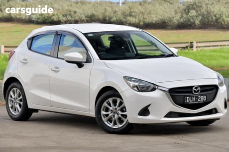 White 2017 Mazda 2 Hatchback Maxx