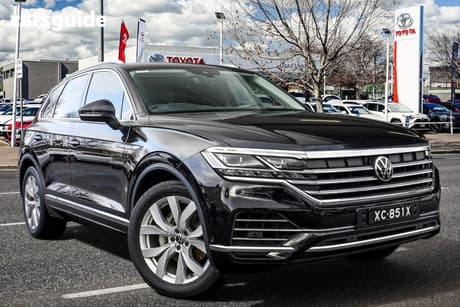 Black 2022 Volkswagen Touareg Wagon 210Tdi Elegance