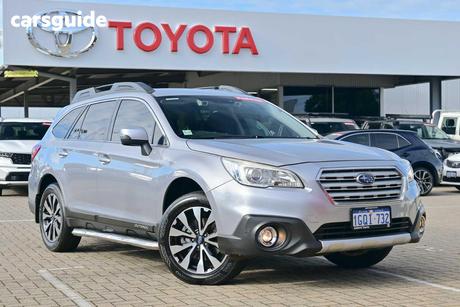 Silver 2016 Subaru Outback Wagon 2.5I