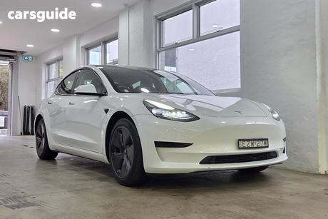 White 2023 Tesla Model 3 Sedan Rear-Wheel Drive