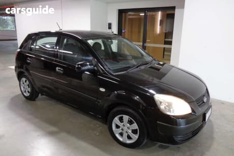 Black 2008 Kia RIO Hatchback Lx