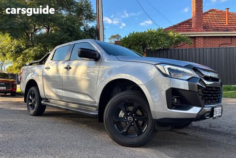 Silver 2026 Isuzu D-MAX Crew Cab Utility X-Rider (4X4)
