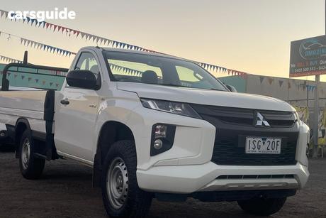 White 2020 Mitsubishi Triton Cab Chassis Glx