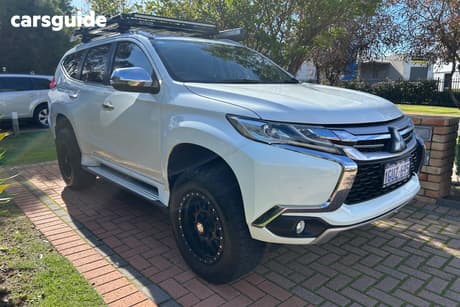 White 2018 Mitsubishi Pajero Sport Wagon Gls (4X4) 7 Seat