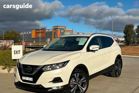White 2018 Nissan Qashqai Wagon St-L
