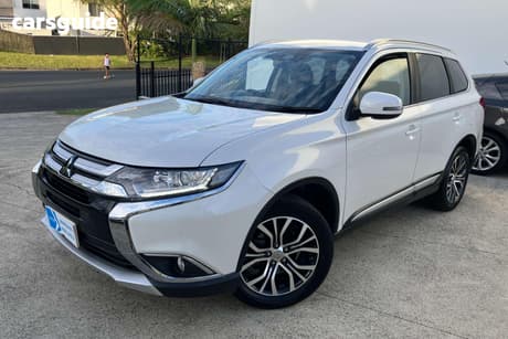 Other 2018 Mitsubishi Outlander SUV LS 7 SEAT (2WD)