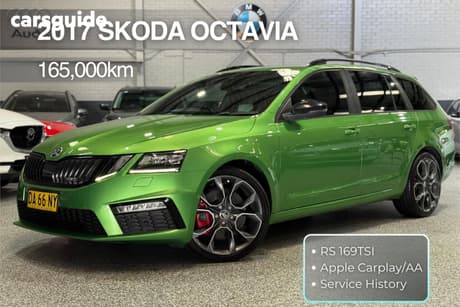 Green 2017 Skoda Octavia Wagon Rs 169 Tsi