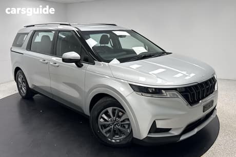 Silver 2022 Kia Carnival Wagon S