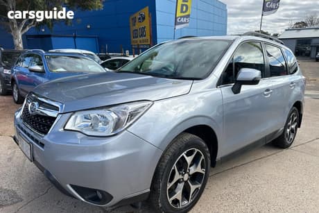 Silver 2014 Subaru Forester Wagon 2.5I-S