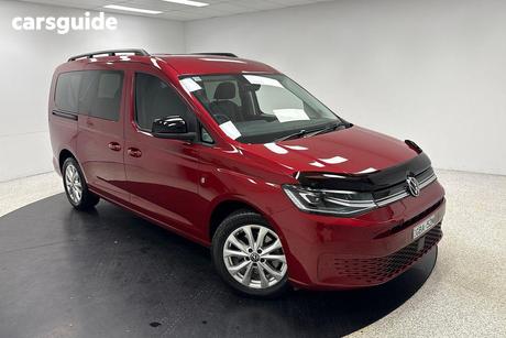 Beige 2021 Volkswagen Caddy SUV TDI320 LIFE F