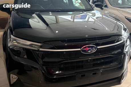 Black 2025 Subaru Forester Wagon 2.5I Touring (Awd)