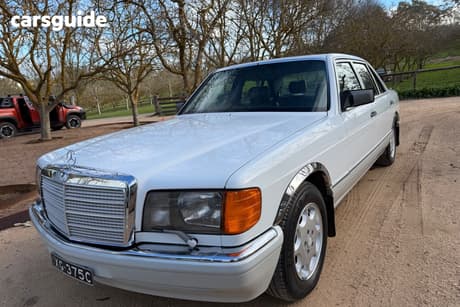 White 1989 Mercedes-Benz 420 Sedan Sel