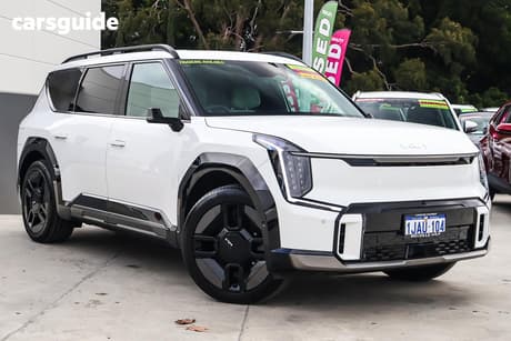 White 2023 Kia EV9 Wagon Gt Line