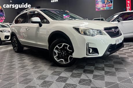 White 2017 Subaru XV Wagon 2.0I