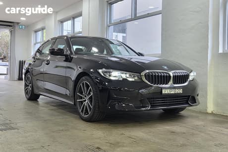 Black 2022 BMW 330E Sedan Luxury Line Phev