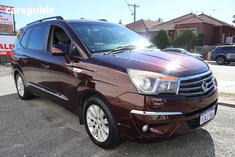Purple 2014 Ssangyong Stavic Wagon