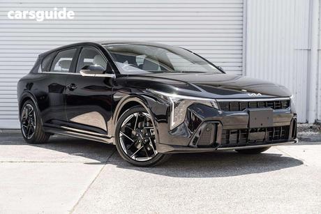 Black 2025 Kia K4 Hatchback Gt-Line