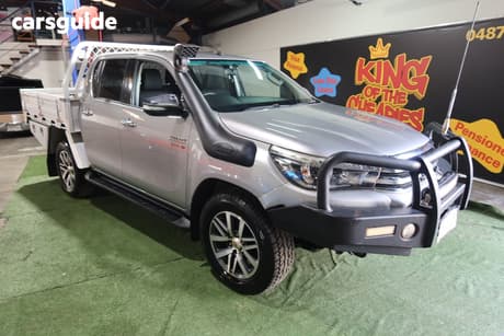 Silver 2017 Toyota Hilux Dual Cab Utility Sr5 (4X4)