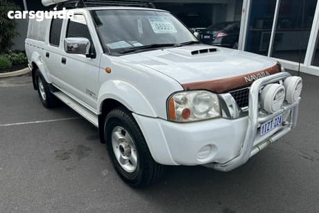 White 2010 Nissan Navara Ute Tray ST-R