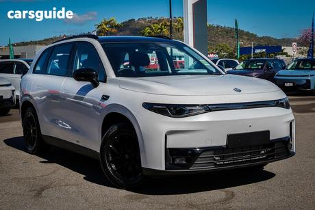 White 2025 Leapmotor C10 SUV REEV ULTRA HYBRID STYLE R