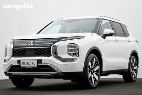 White 2025 Mitsubishi Outlander Wagon Aspire 7 Seat (2Wd)