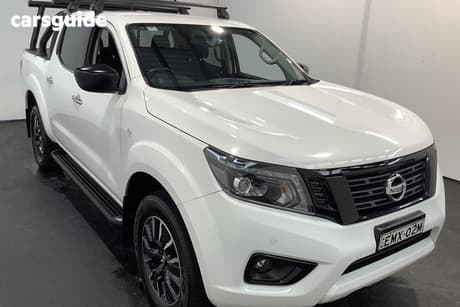 White 2020 Nissan Navara Dual Cab Pick-up St (4X2)