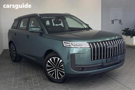 Green 2026 Jaecoo J5 SUV TRACK F