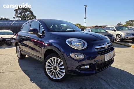 Blue 2015 Fiat 500X Wagon Lounge