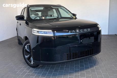 Black 2026 Jaecoo J5 Wagon Summit Ev