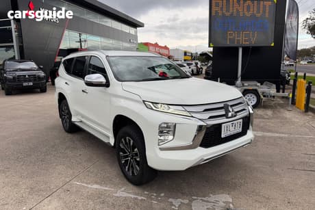 White 2023 Mitsubishi Pajero Sport Wagon Gls (4Wd) 7 Seat