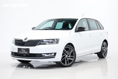 White 2019 Skoda Rapid Spaceback Wagon 92 Tsi