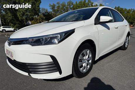 White 2018 Toyota Corolla Sedan ASCENT