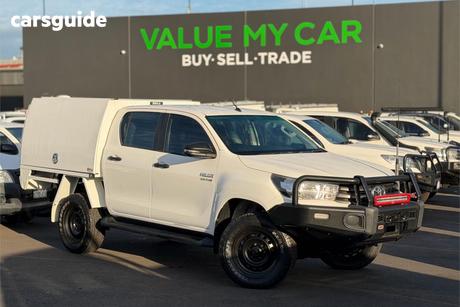 White 2017 Toyota Hilux Dual Cab Chassis Sr (4X4)