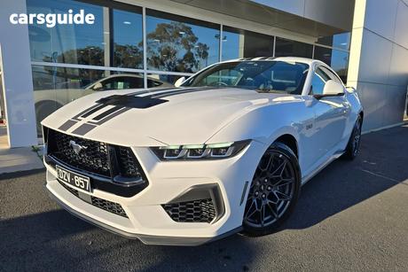 White 2025 Ford Mustang Fastback Gt 5.0 V8