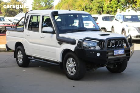 White 2022 Mahindra PIK-UP Dual Cab Chassis S11 4X4