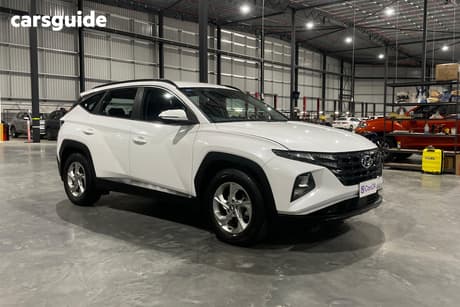 White 2023 Hyundai Tucson Wagon (Fwd)