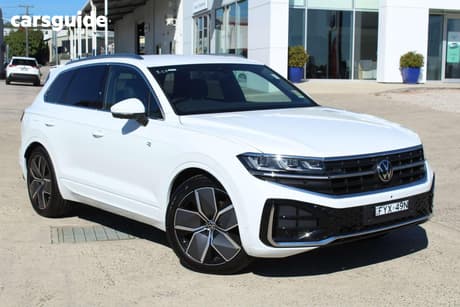 White 2025 Volkswagen Touareg Wagon 210Tdi R-Line 4Motion