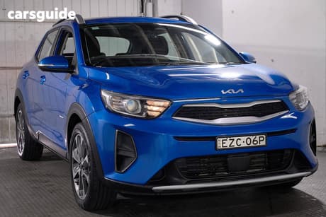 Blue 2023 Kia Stonic Wagon Sport
