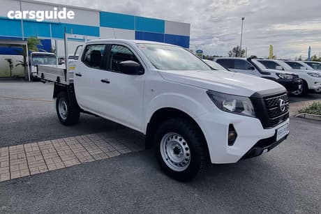 White 2022 Nissan Navara Dual Cab Pick-up Sl (4X4)