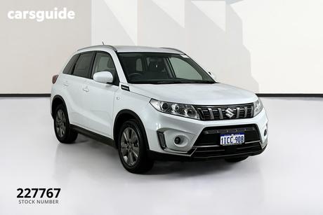 White 2023 Suzuki Vitara Wagon 1.6L