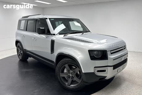 Silver 2023 Land Rover Defender Wagon 110 D300 Se (220Kw)