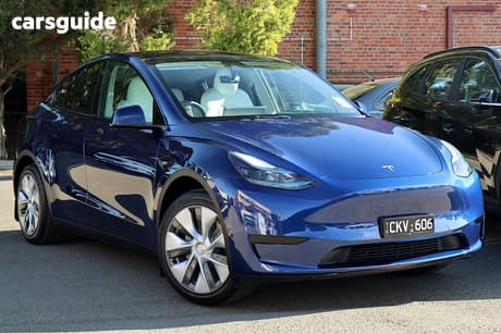 Blue 2023 Tesla Model Y Wagon Performance