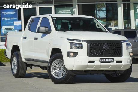 White 2025 Mitsubishi Triton Double Cab Pick Up Glx (4X2)