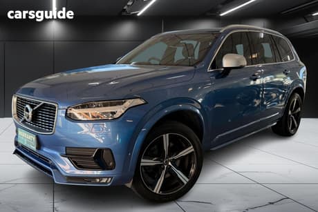 Blue 2017 Volvo XC90 Wagon T6 R-Design