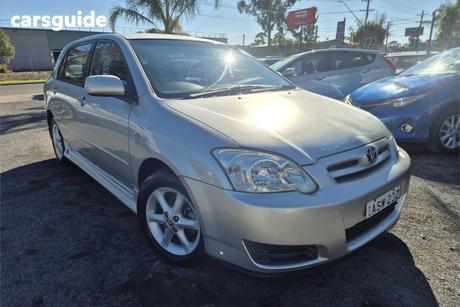 Silver 2004 Toyota Corolla Wagon Conquest