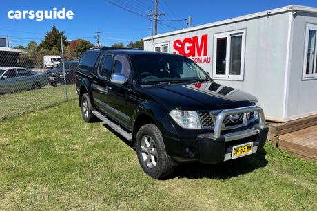 Black 2008 Nissan Navara Dual Cab Pick-up St-X (4X4)