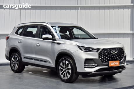 Silver 2024 Chery Tiggo 8 PRO MAX Wagon Urban 2Wd
